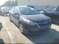 KNAFK4A67G5610910 2016 KIA FORTE