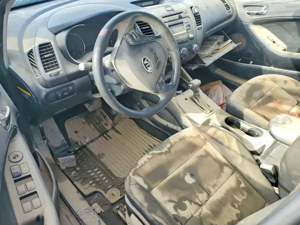 KNAFK4A67G5612155 2016 KIA FORTE - Image 8