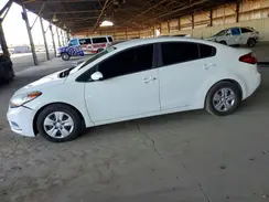 KNAFK4A67G5613533 2016 KIA FORTE