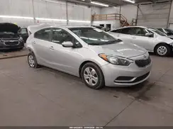 KNAFK4A67G5613774 2016 KIA FORTE
