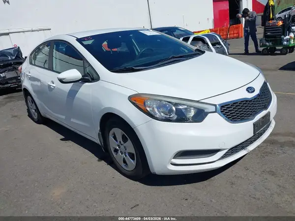 KNAFK4A67G5614343 2016 KIA FORTE - Image 1