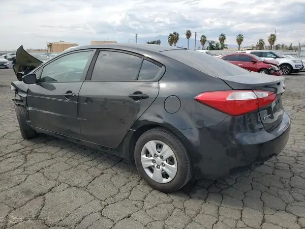 KNAFK4A67G5614715 2016 KIA FORTE - Image 2