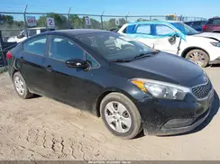 KNAFK4A67G5615539 2016 KIA FORTE