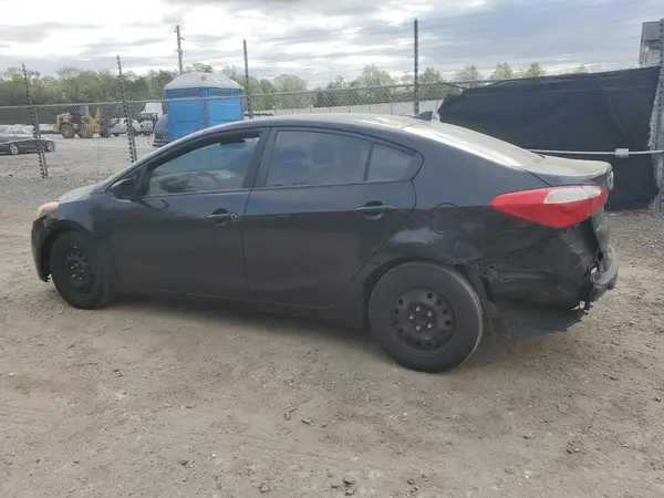 KNAFK4A67G5617064 2016 KIA FORTE - Image 2