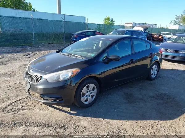 KNAFK4A67G5617078 2016 KIA FORTE - Image 2