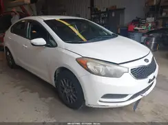 KNAFK4A67G5620286 2016 KIA FORTE