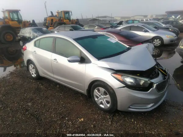 KNAFK4A68G5439441 2016 KIA FORTE - Image 1