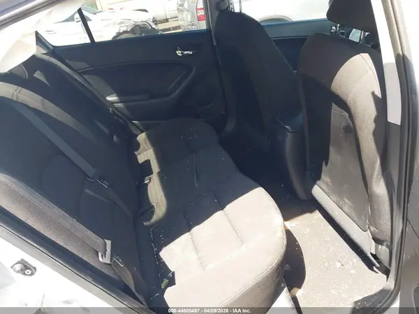 KNAFK4A68G5441948 2016 KIA FORTE - Image 8