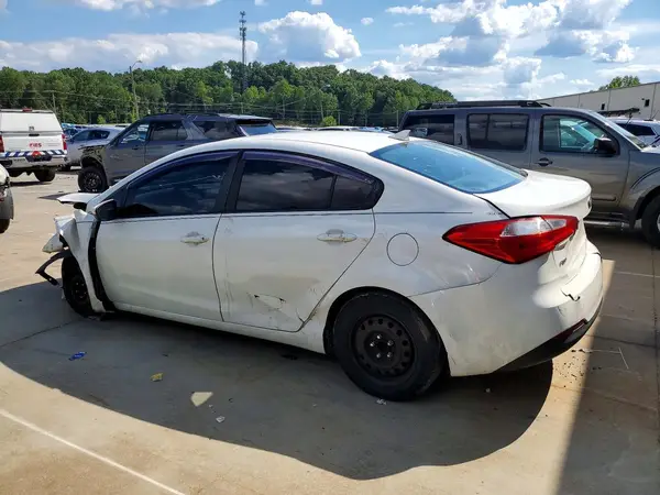 KNAFK4A68G5459589 2016 KIA FORTE - Image 2