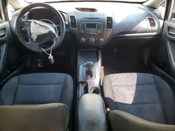 KNAFK4A68G5459589 2016 KIA FORTE - Image 8