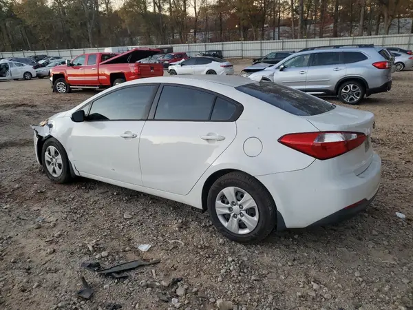 KNAFK4A68G5459897 2016 KIA FORTE - Image 2