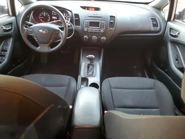 KNAFK4A68G5459897 2016 KIA FORTE - Image 8