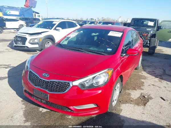 KNAFK4A68G5461276 2016 KIA FORTE - Image 2