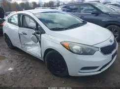 KNAFK4A68G5462525 2016 KIA FORTE