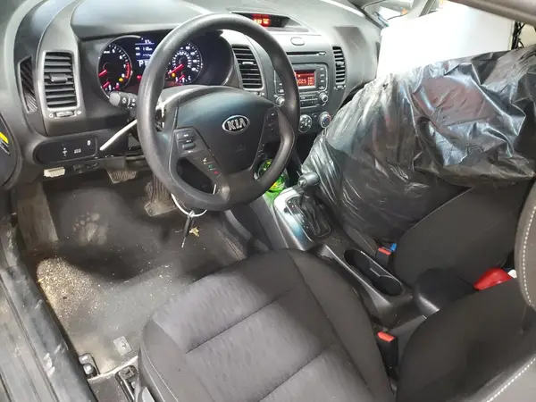 KNAFK4A68G5476344 2016 KIA FORTE - Image 8
