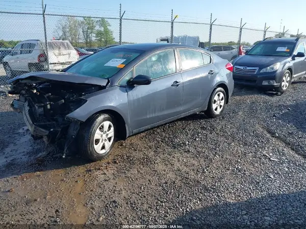 KNAFK4A68G5477333 2016 KIA FORTE - Image 2