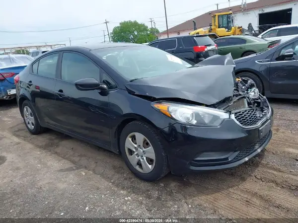 KNAFK4A68G5478420 2016 KIA FORTE - Image 1