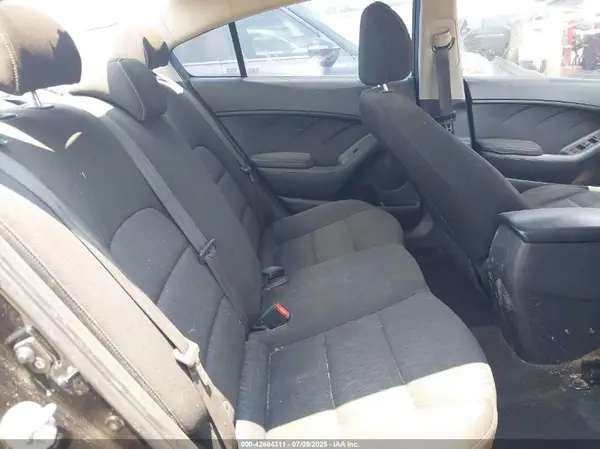 KNAFK4A68G5479146 2016 KIA FORTE - Image 8