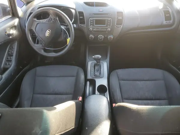 KNAFK4A68G5487781 2016 KIA FORTE - Image 8