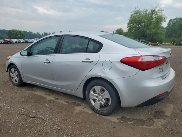 KNAFK4A68G5502537 2016 KIA FORTE - Image 2