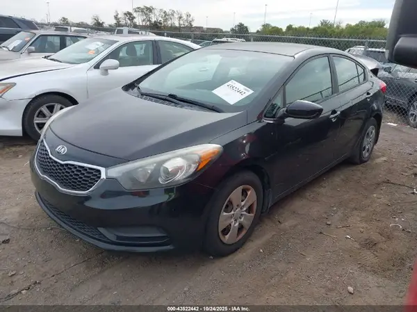 KNAFK4A68G5503056 2016 KIA FORTE - Image 2