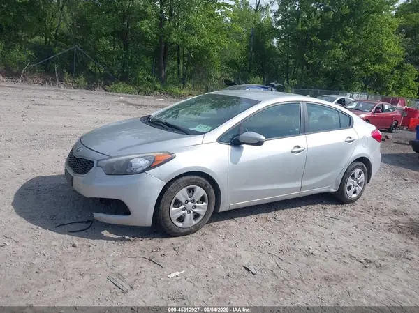 KNAFK4A68G5508144 2016 KIA FORTE - Image 2
