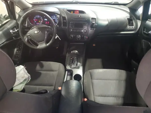 KNAFK4A68G5509097 2016 KIA FORTE - Image 8
