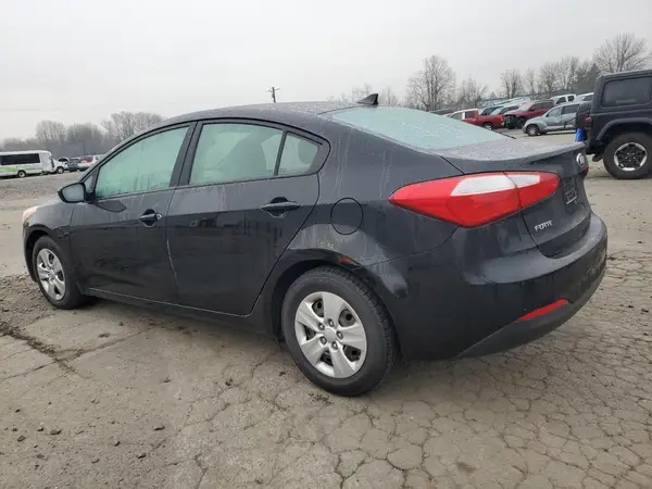 KNAFK4A68G5510878 2016 KIA FORTE - Image 2