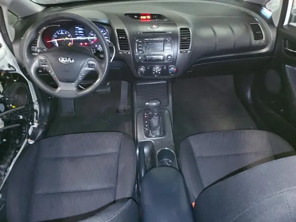 KNAFK4A68G5511027 2016 KIA FORTE - Image 8