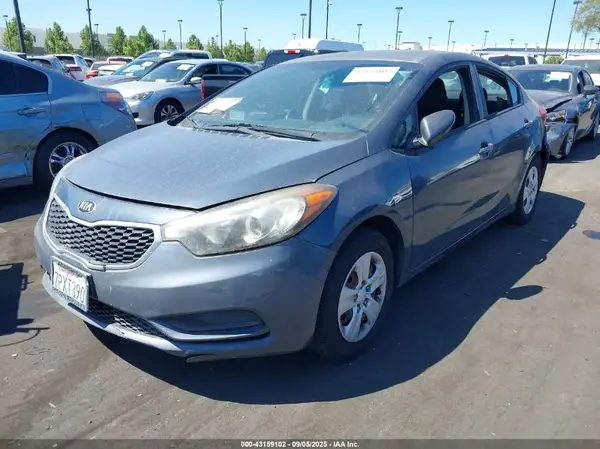 KNAFK4A68G5523131 2016 KIA FORTE - Image 2