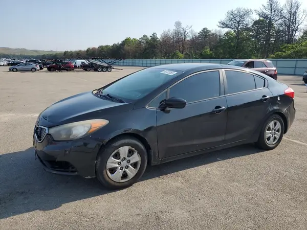KNAFK4A68G5528085 2016 KIA FORTE - Image 1