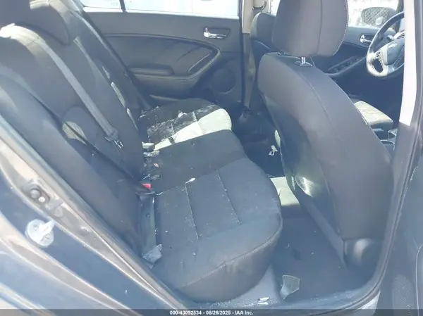 KNAFK4A68G5537840 2016 KIA FORTE - Image 8