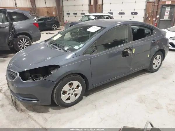 KNAFK4A68G5540222 2016 KIA FORTE - Image 2