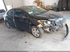 KNAFK4A68G5541113 2016 KIA FORTE