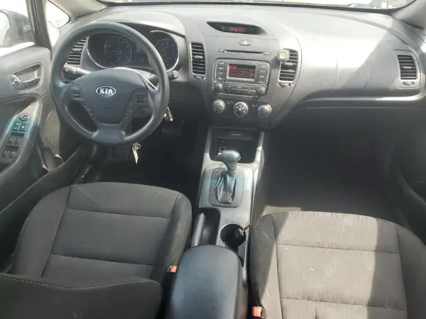 KNAFK4A68G5543007 2016 KIA FORTE - Image 8