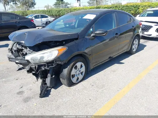 KNAFK4A68G5550605 2016 KIA FORTE - Image 2