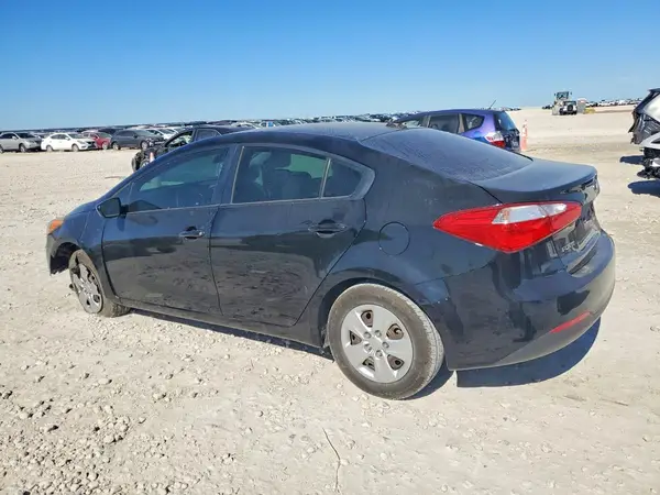 KNAFK4A68G5554394 2016 KIA FORTE - Image 2