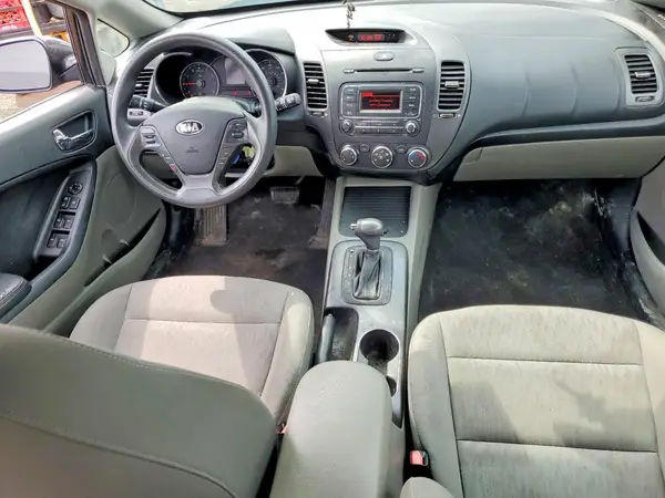 KNAFK4A68G5559739 2016 KIA FORTE - Image 8
