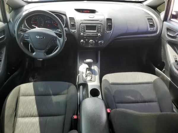 KNAFK4A68G5559871 2016 KIA FORTE - Image 8