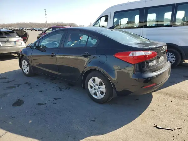 KNAFK4A68G5567663 2016 KIA FORTE - Image 2