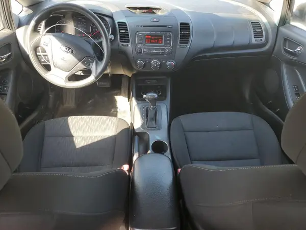 KNAFK4A68G5568800 2016 KIA FORTE - Image 8
