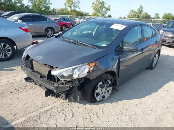 KNAFK4A68G5568876 2016 KIA FORTE - Image 2
