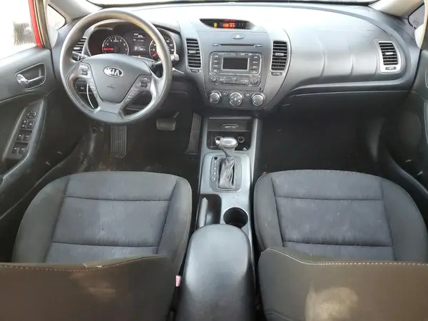 KNAFK4A68G5570384 2016 KIA FORTE - Image 8