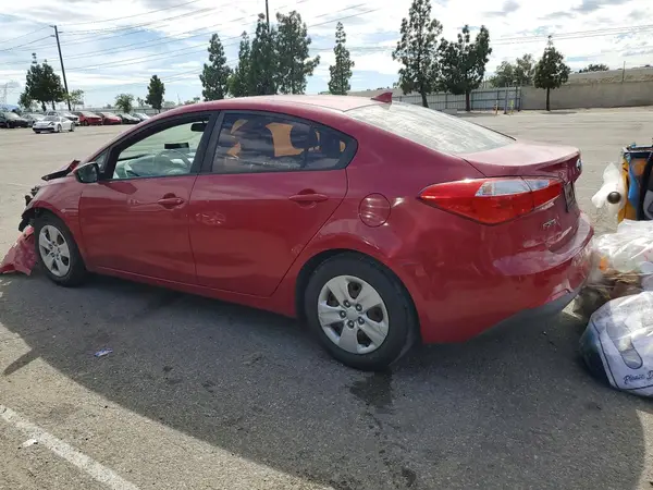 KNAFK4A68G5581126 2016 KIA FORTE - Image 2