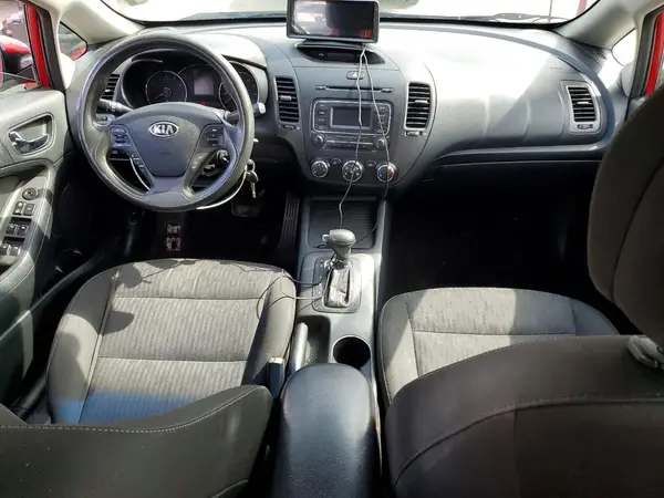 KNAFK4A68G5581126 2016 KIA FORTE - Image 8