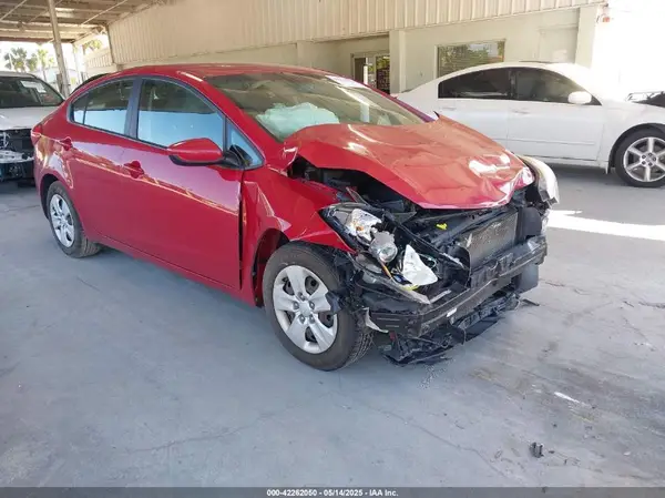 KNAFK4A68G5586066 2016 KIA FORTE - Image 1