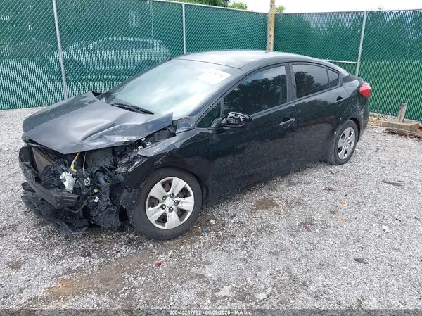 KNAFK4A68G5586620 2016 KIA FORTE - Image 2