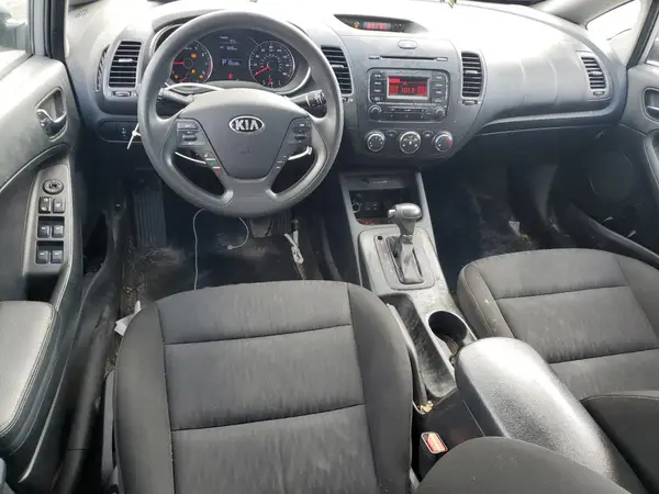 KNAFK4A68G5588061 2016 KIA FORTE - Image 8