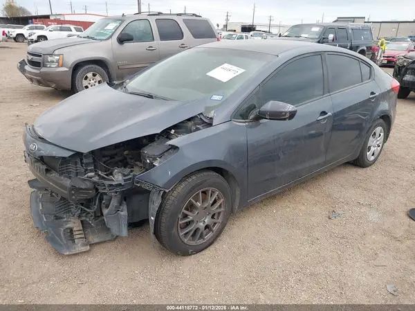KNAFK4A68G5606719 2016 KIA FORTE - Image 2