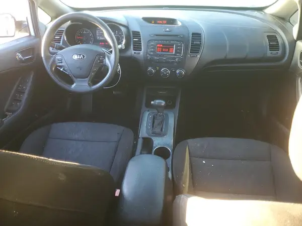 KNAFK4A68G5607126 2016 KIA FORTE - Image 8